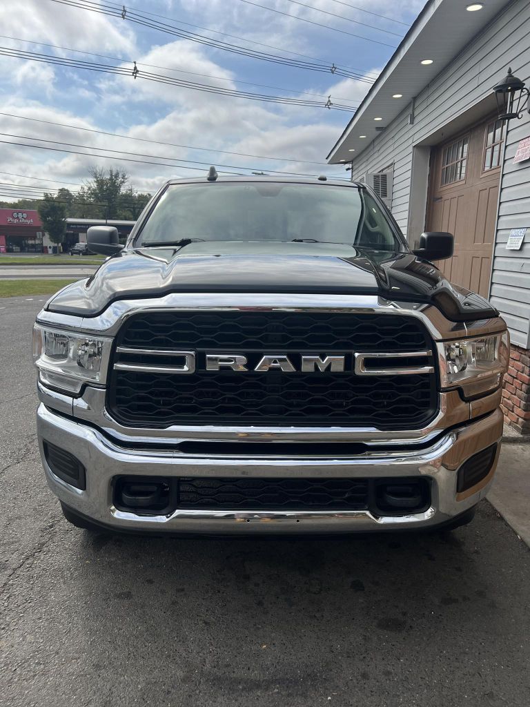 Photo 8 of this RAM 2500