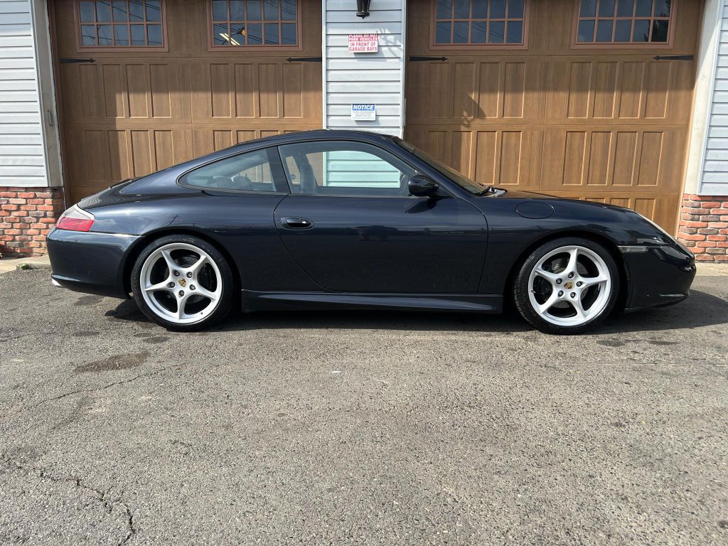 Photo 2 of this PORSCHE 911
