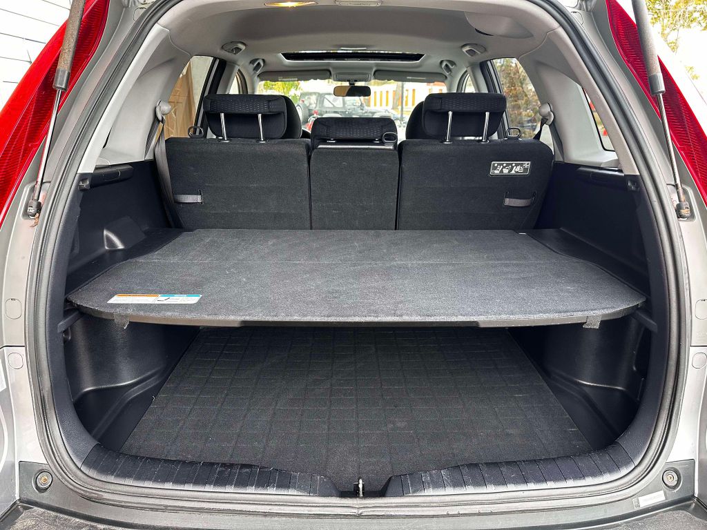 Photo 12 of this HONDA CR-V