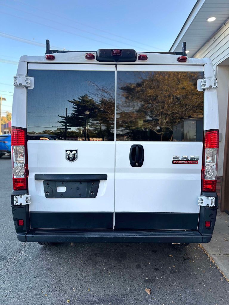 Photo 4 of this RAM PROMASTER 1500