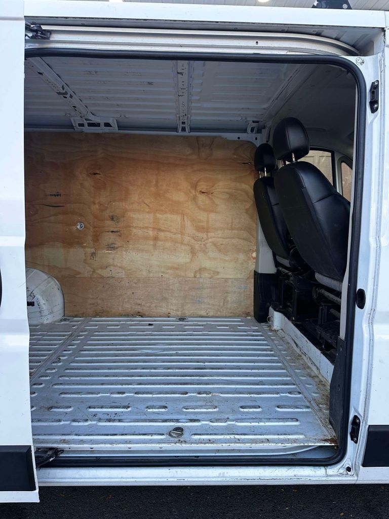 Photo 11 of this RAM PROMASTER 1500