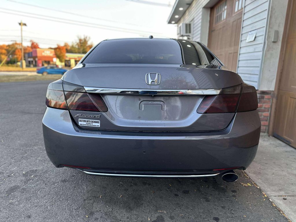Photo 4 of this HONDA ACCORD