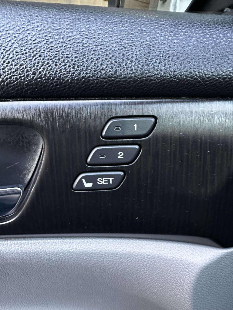 Photo 14 of this HONDA ACCORD