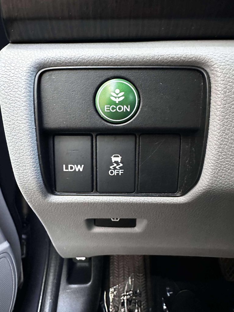 Photo 15 of this HONDA ACCORD