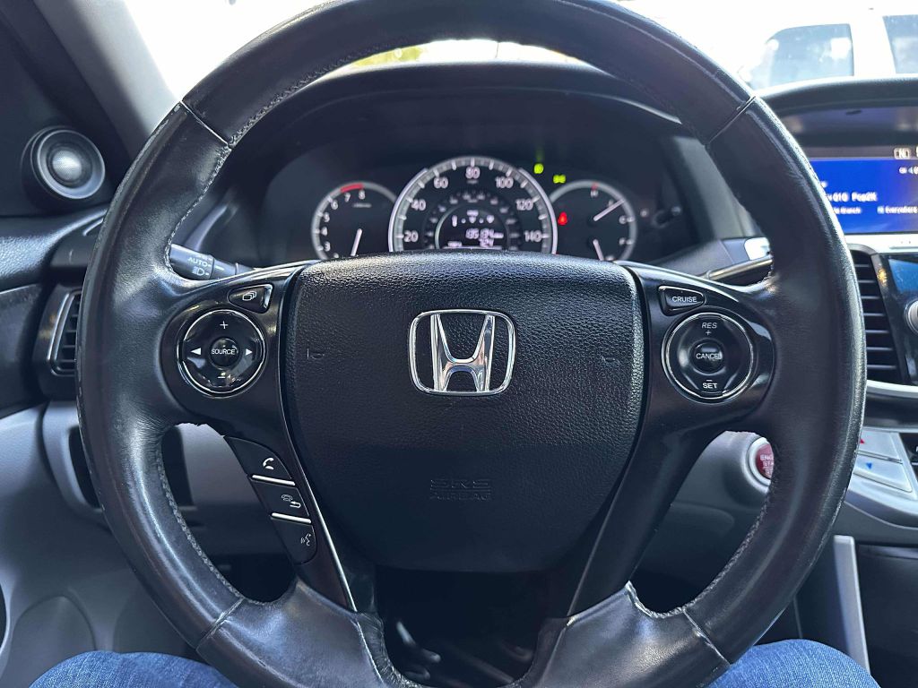 Photo 22 of this HONDA ACCORD