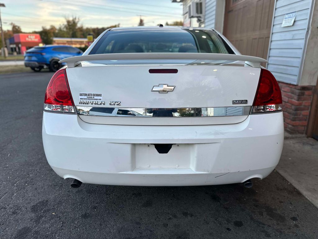 Photo 4 of this CHEVROLET IMPALA