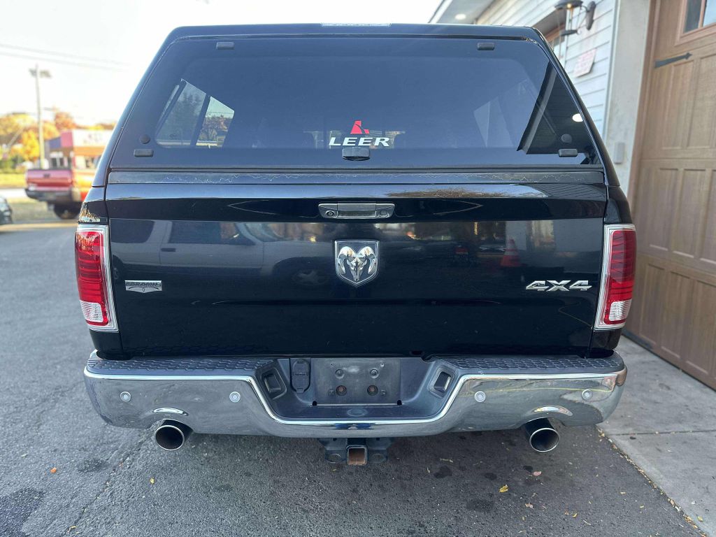 Photo 4 of this RAM 1500