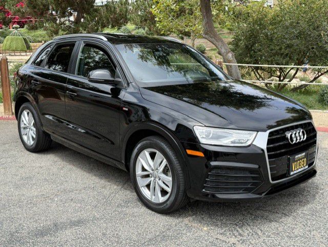 Black 2018 Audi Q3 SUV / Crossover Front-Wheel Drive Automatic