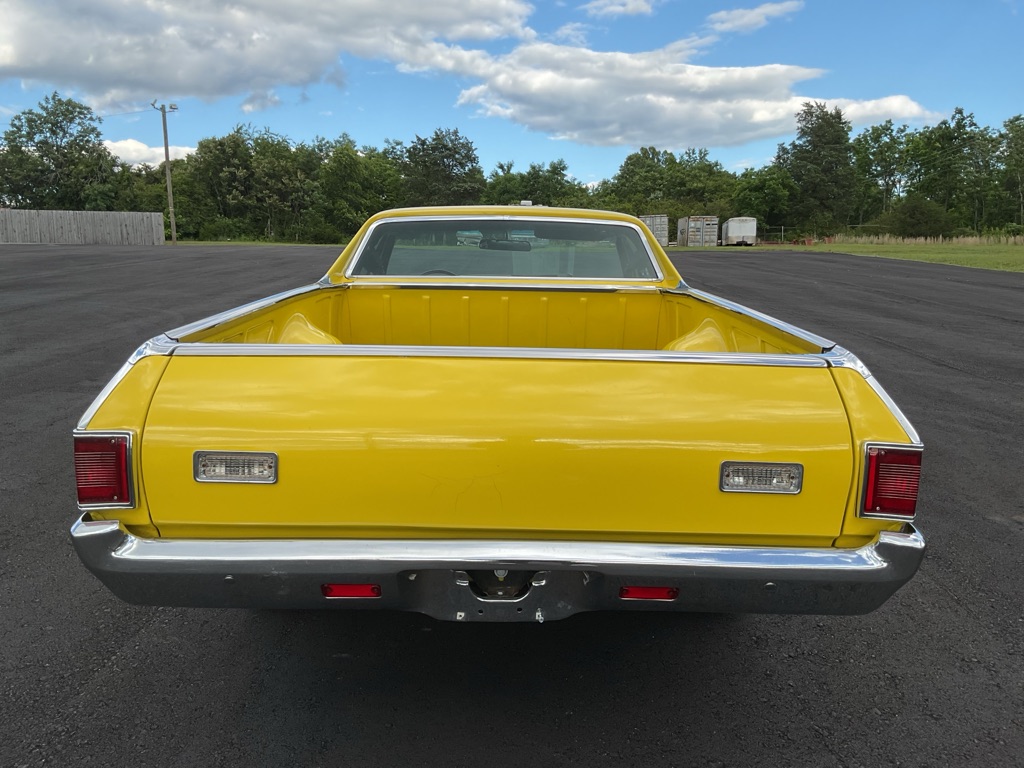 Photo 6 of this CHEVY ELCAMINO