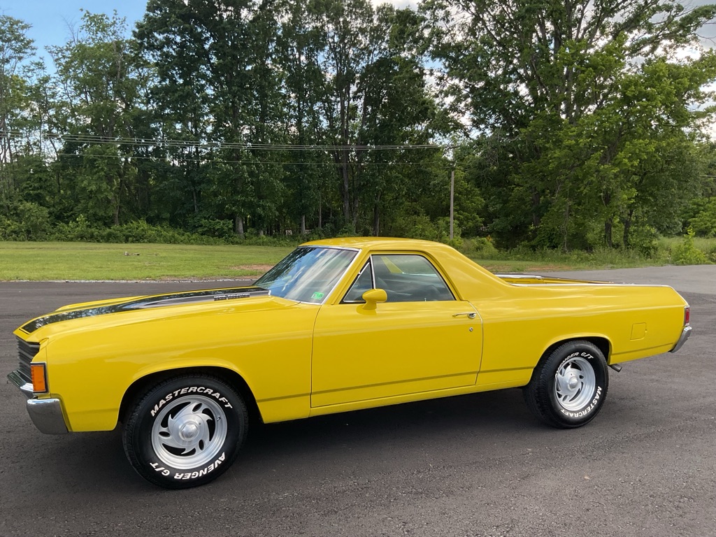 Photo 2 of this CHEVY ELCAMINO
