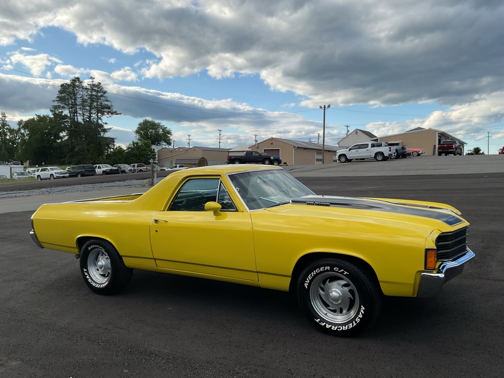 Photo 12 of this CHEVY ELCAMINO