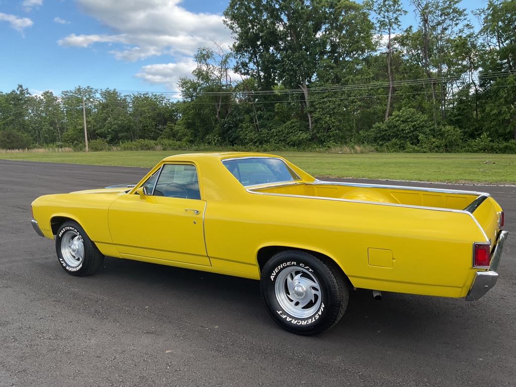 Photo 4 of this CHEVY ELCAMINO