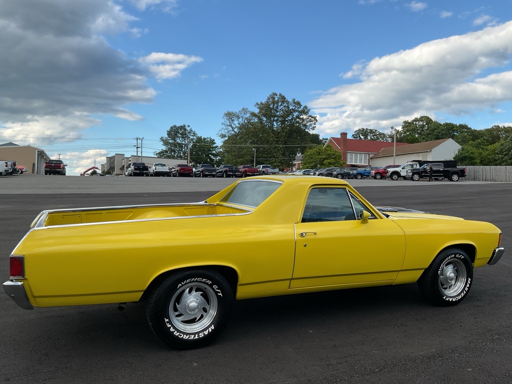 Photo 10 of this CHEVY ELCAMINO