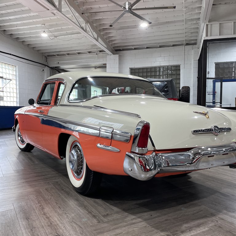 Photo 3 of this STUDEBAKER COMMANDER