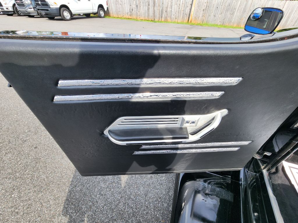 Photo 30 of this CHEVY PHETON