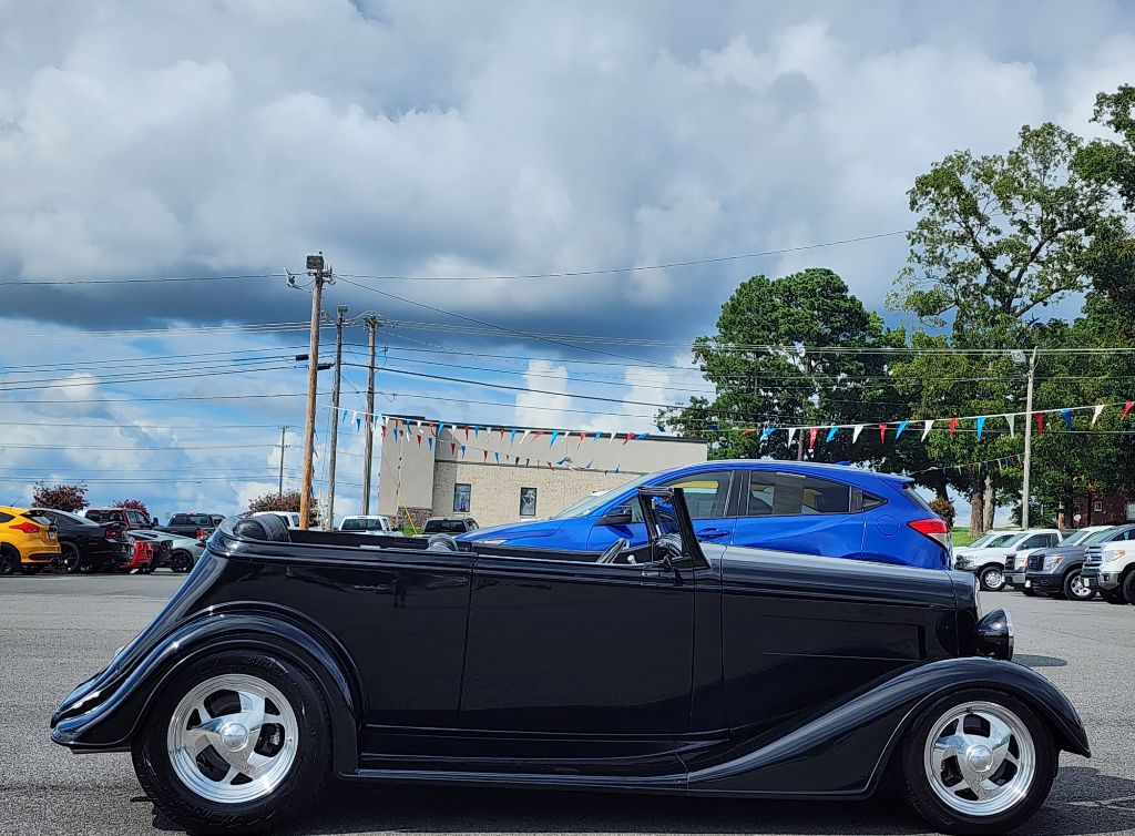 Photo 10 of this CHEVY PHETON