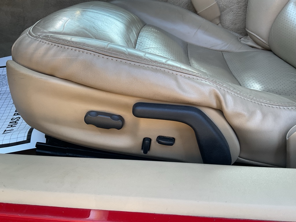 Photo 37 of this CHEVROLET CORVETTE