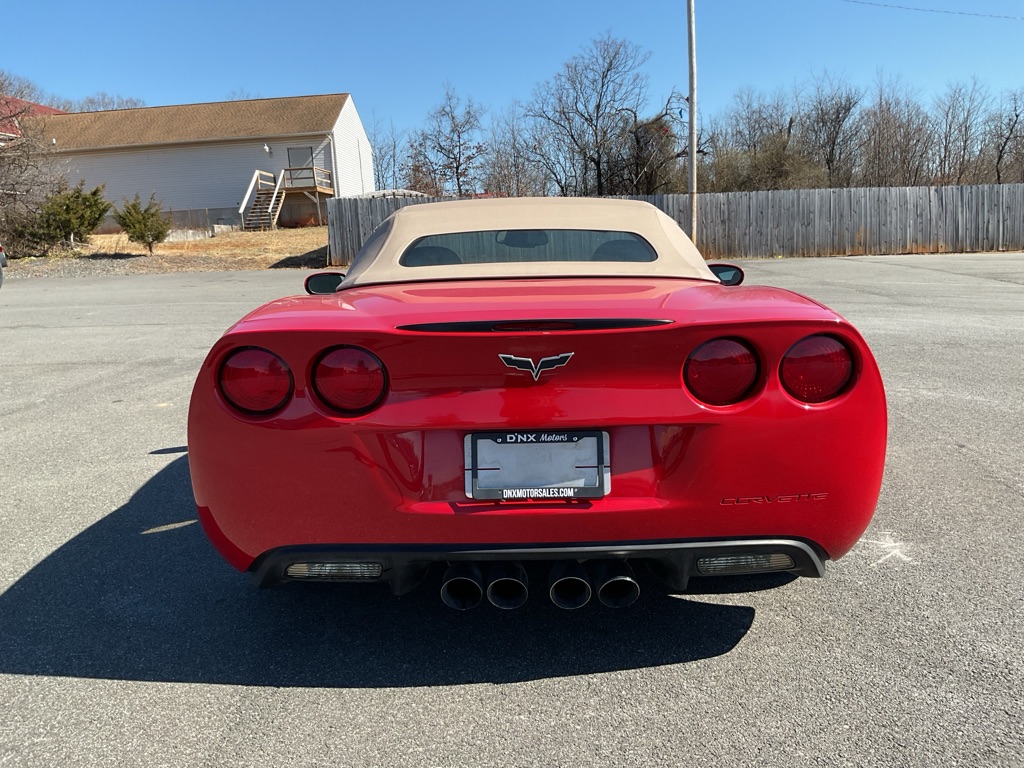 Photo 6 of this CHEVROLET CORVETTE