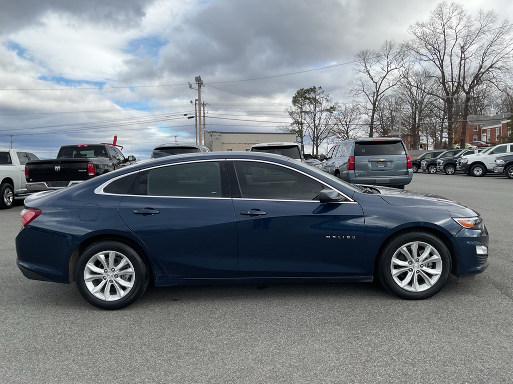 Photo 12 of this CHEVROLET MALIBU