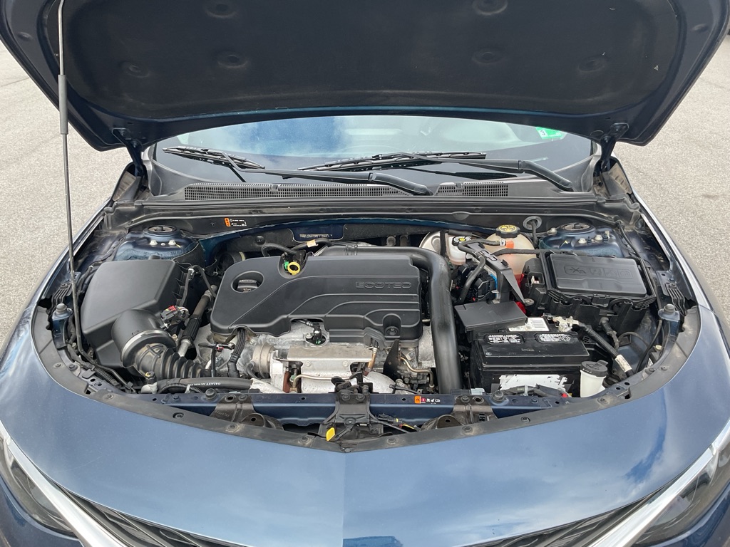 Photo 16 of this CHEVROLET MALIBU