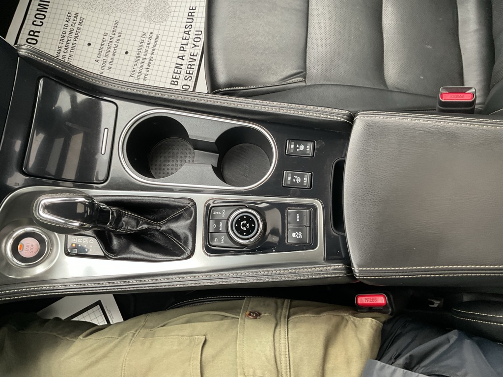 Photo 42 of this NISSAN MAXIMA