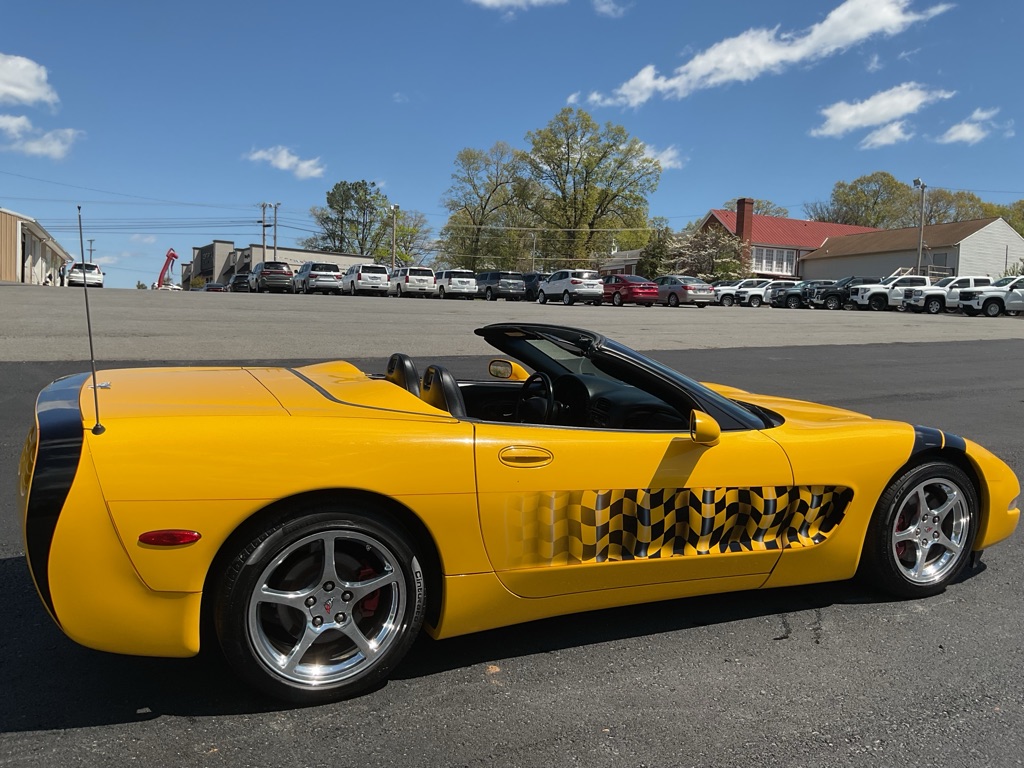 Photo 22 of this CHEVROLET CORVETTE