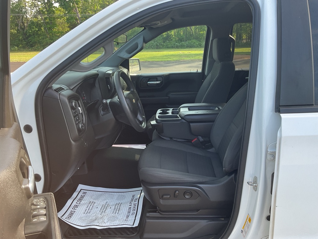 Photo 25 of this CHEVROLET SILVERADO 1500