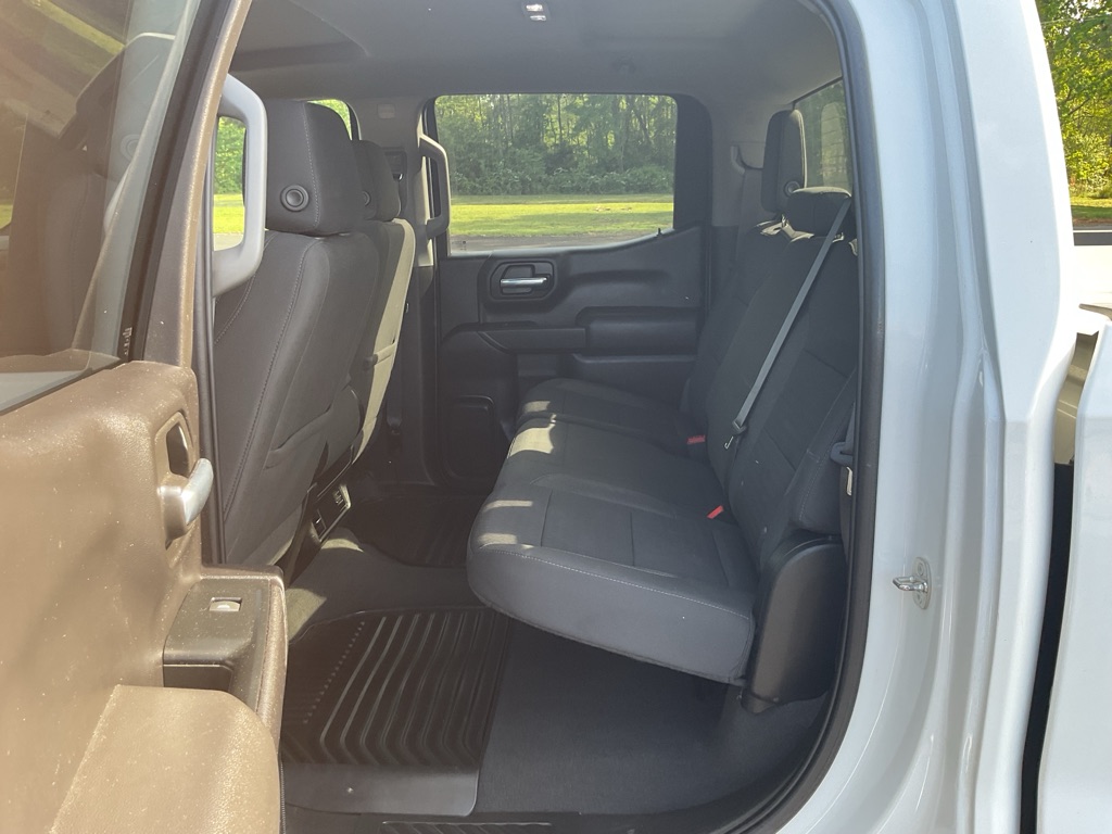 Photo 44 of this CHEVROLET SILVERADO 1500