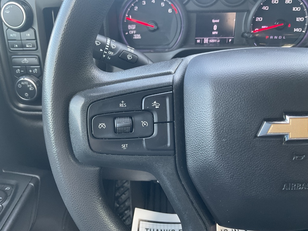 Photo 32 of this CHEVROLET SILVERADO 1500