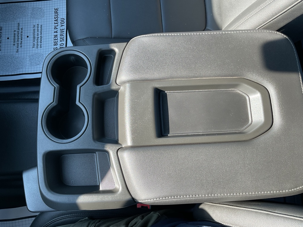 Photo 36 of this CHEVROLET SILVERADO 1500
