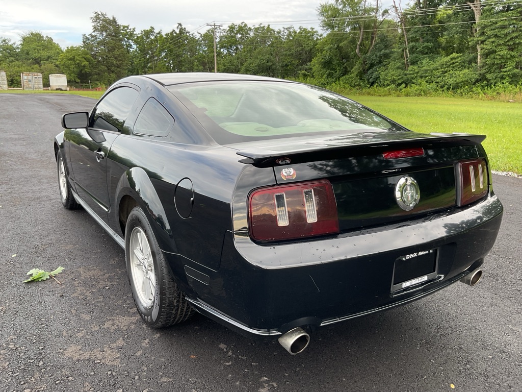 Photo 5 of this FORD MUSTANG