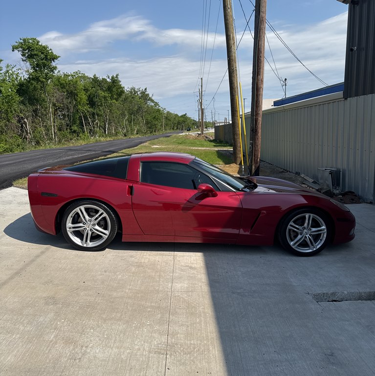 Photo 4 of this CHEVROLET CORVETTE