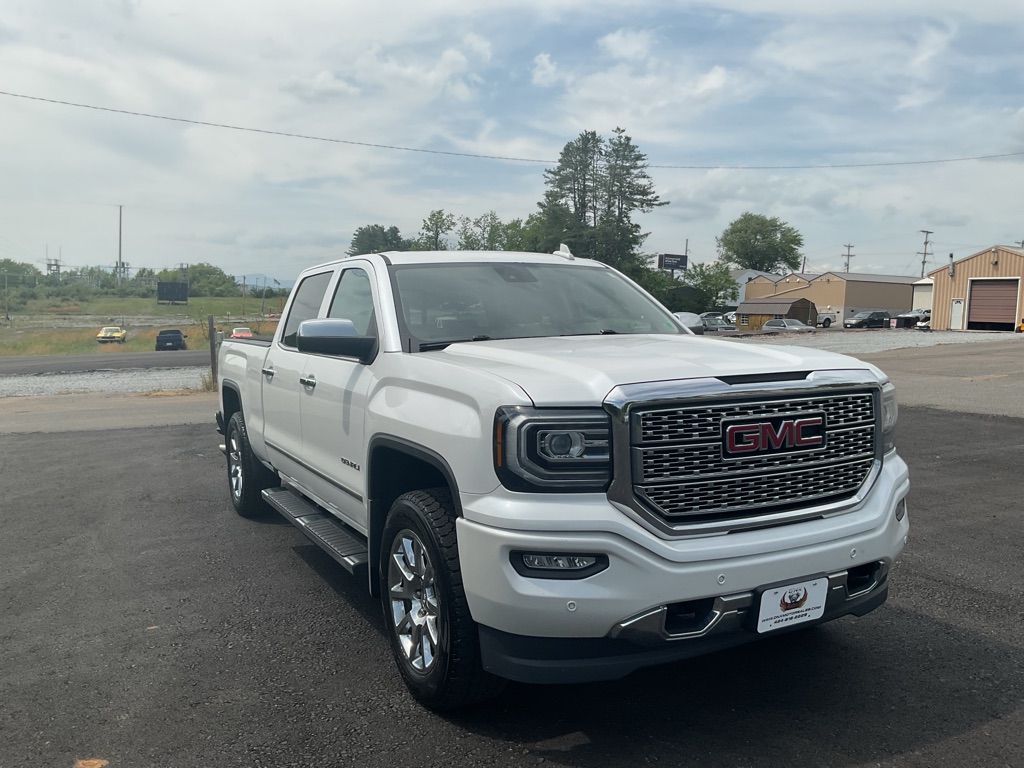 Photo 13 of this GMC SIERRA