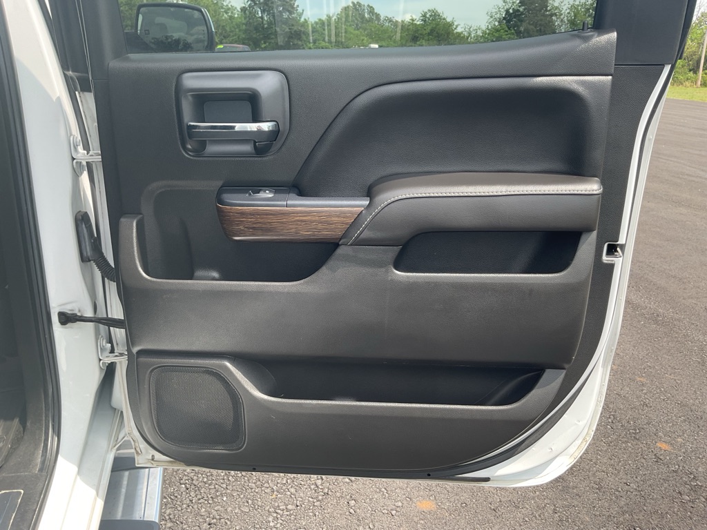 Photo 51 of this GMC SIERRA
