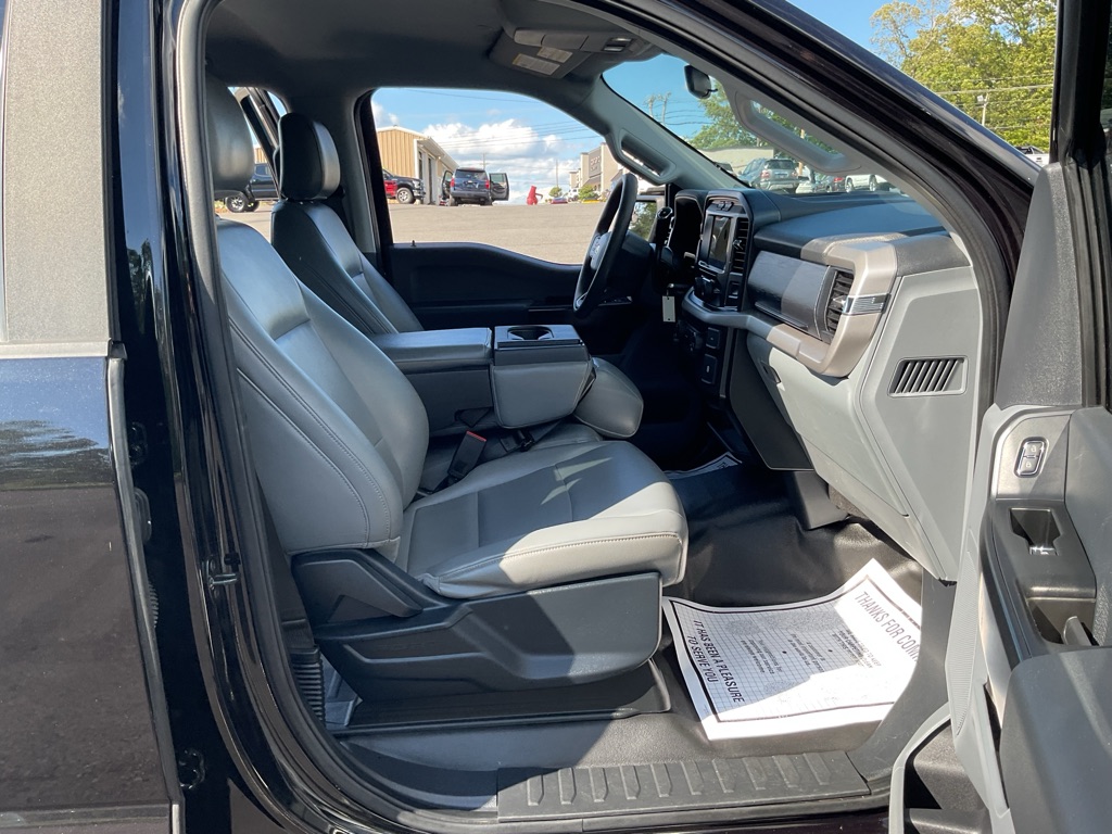 Photo 48 of this FORD F150