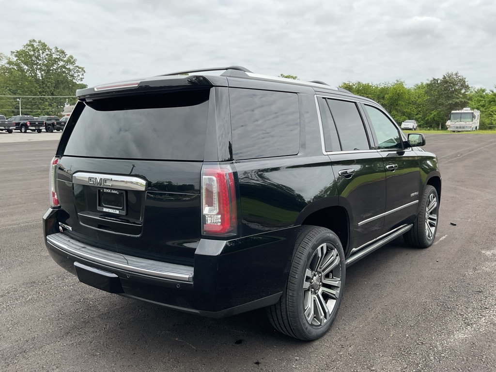 Photo 11 of this GMC YUKON