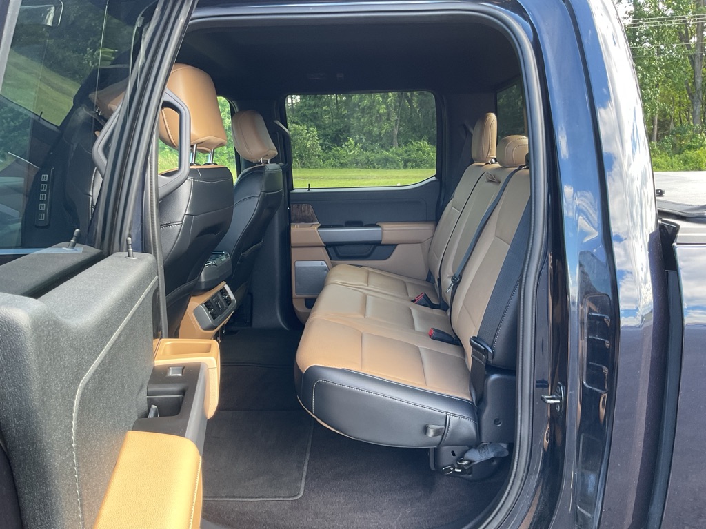 Photo 46 of this FORD F150