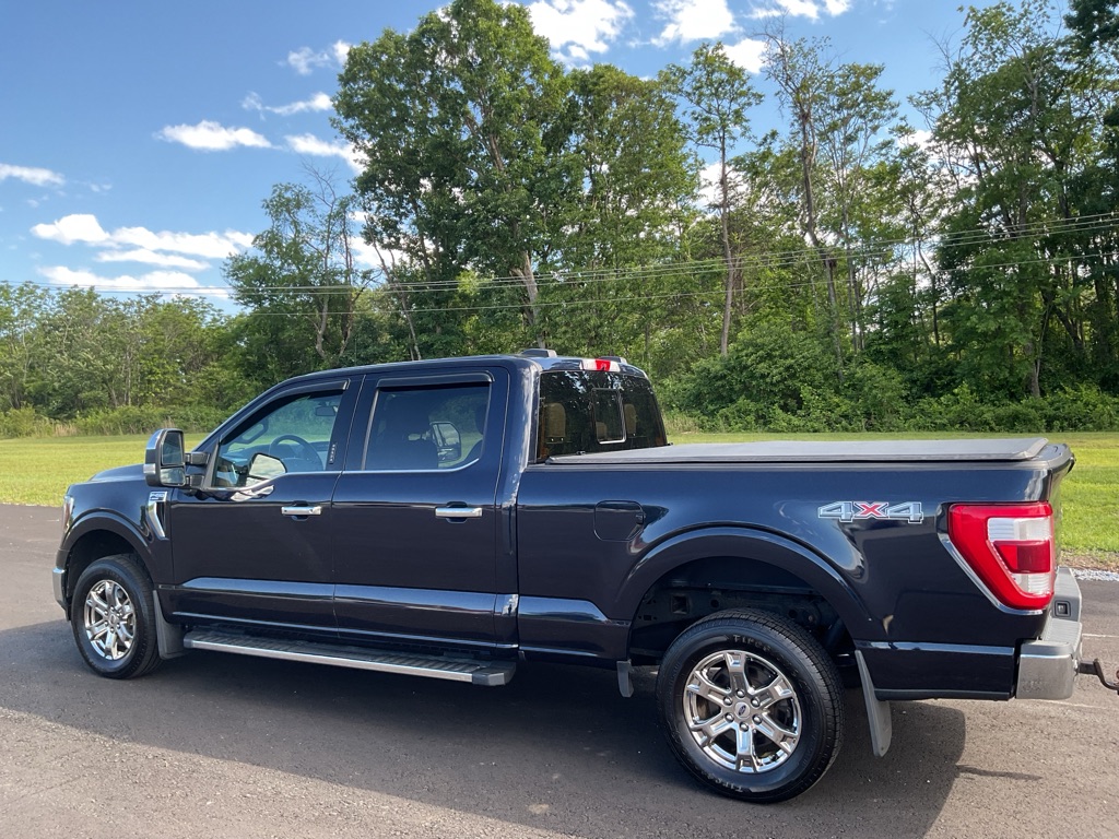 Photo 4 of this FORD F150