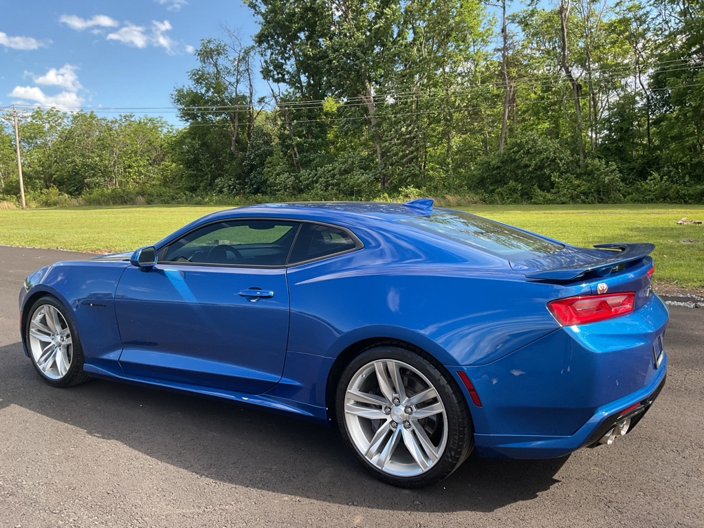 Photo 4 of this CHEVROLET CAMARO