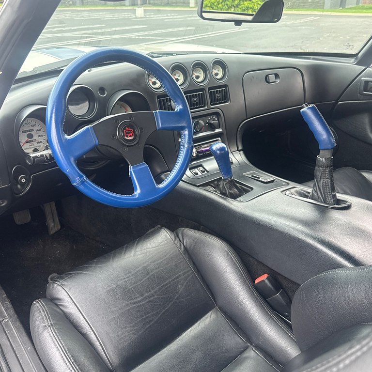 Photo 9 of this DODGE VIPER