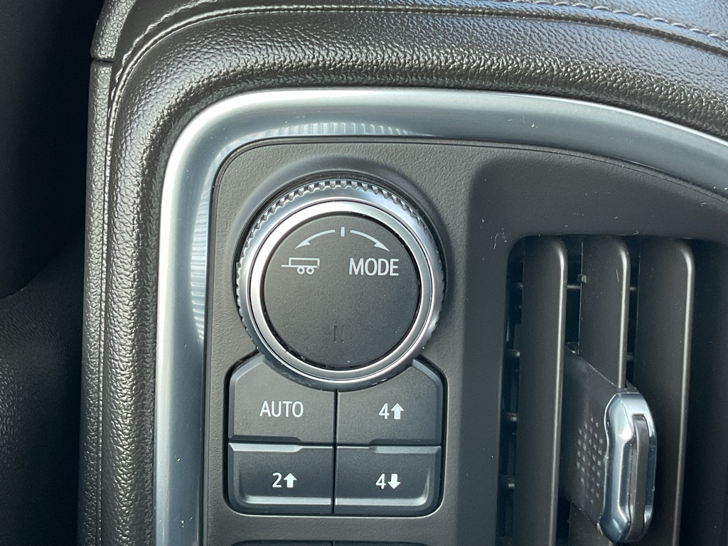Photo 30 of this GMC SIERRA LIMITED