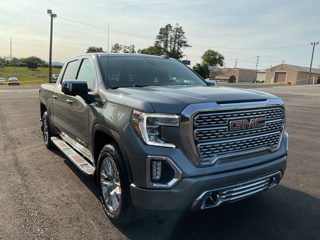 Photo 14 of this GMC SIERRA LIMITED