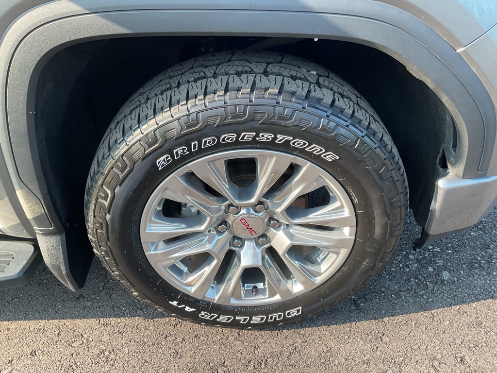 Photo 22 of this GMC SIERRA LIMITED