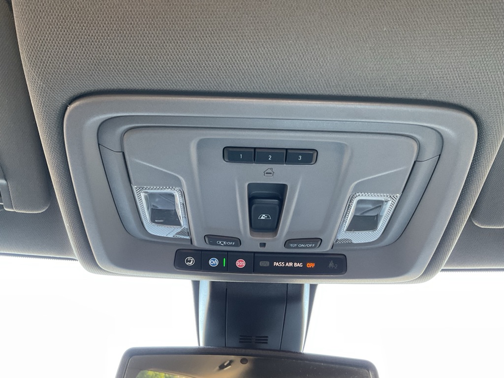 Photo 46 of this GMC SIERRA LIMITED