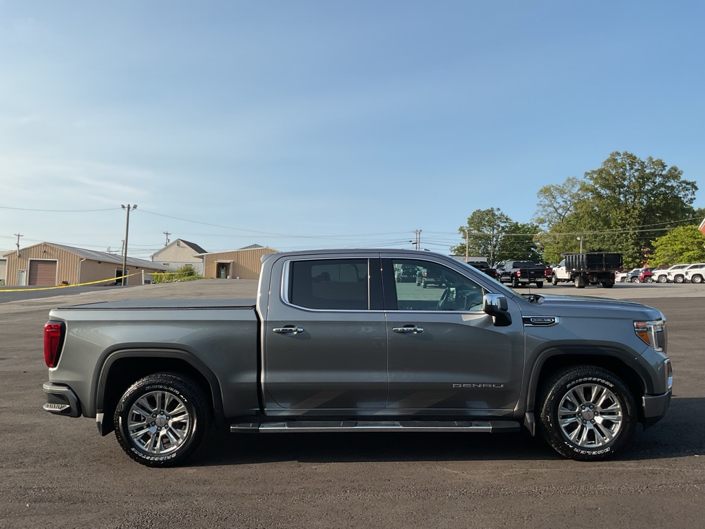 Photo 12 of this GMC SIERRA LIMITED