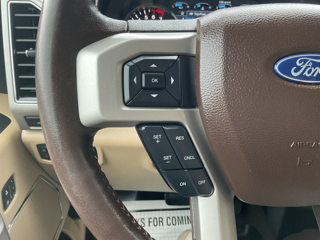 Photo 32 of this FORD F150