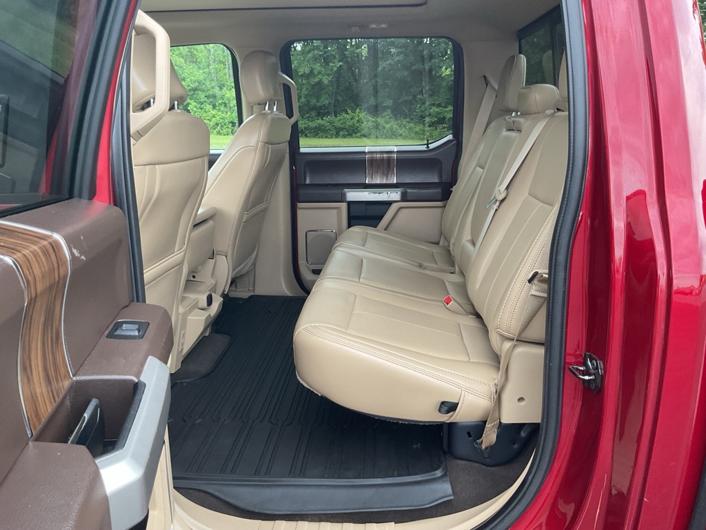 Photo 48 of this FORD F150