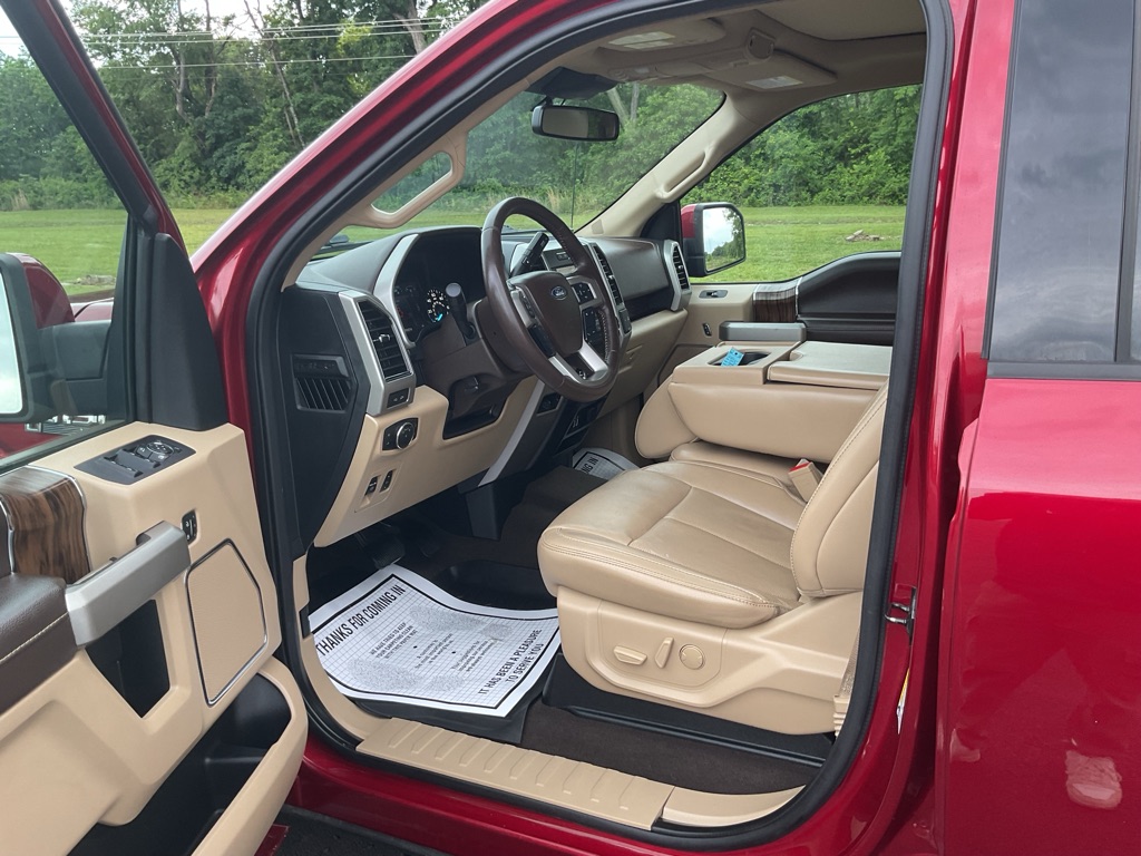 Photo 26 of this FORD F150