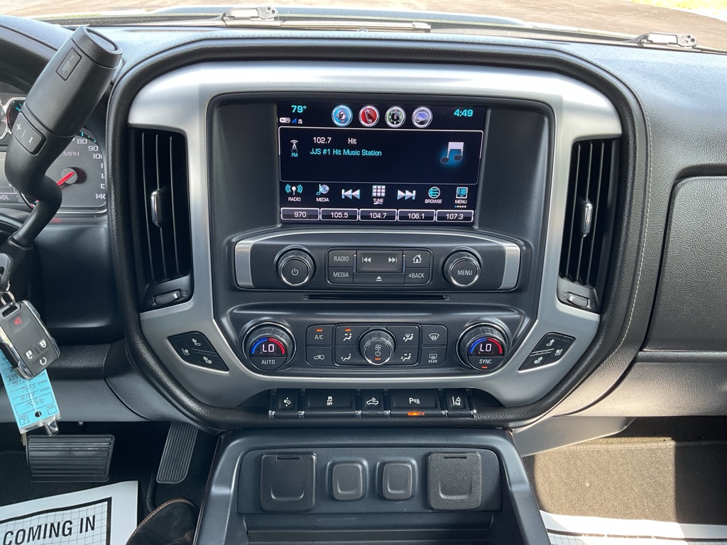 Photo 38 of this GMC SIERRA