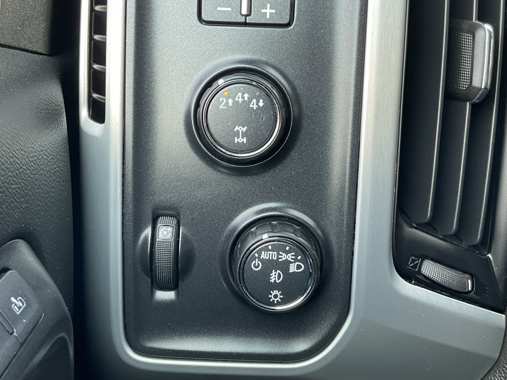 Photo 31 of this GMC SIERRA